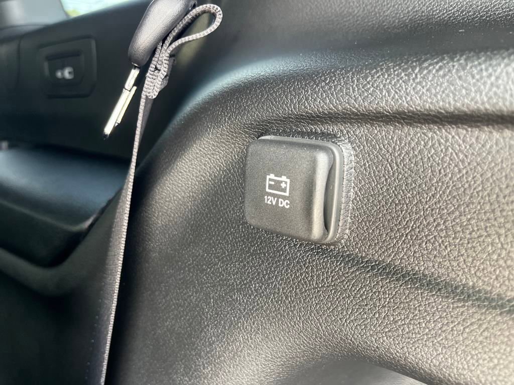 New 2025 Jeep Grand Cherokee L Laredo w/ Luxury Tech Group I image 24