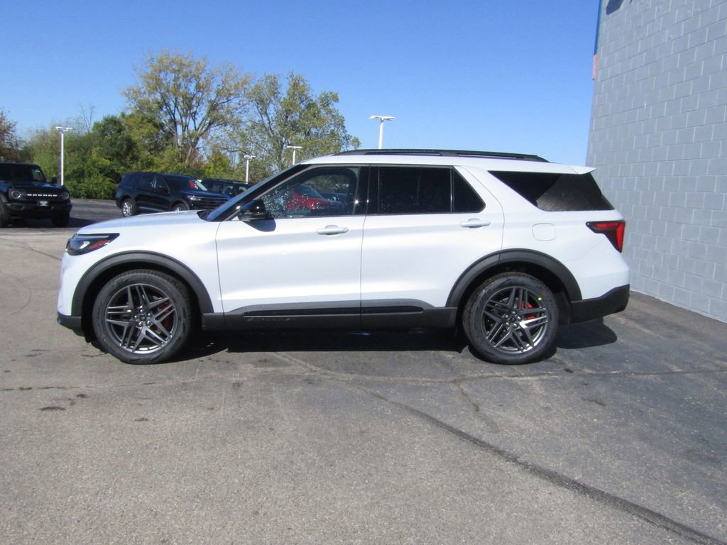 New 2026 Ford Explorer ST image 2