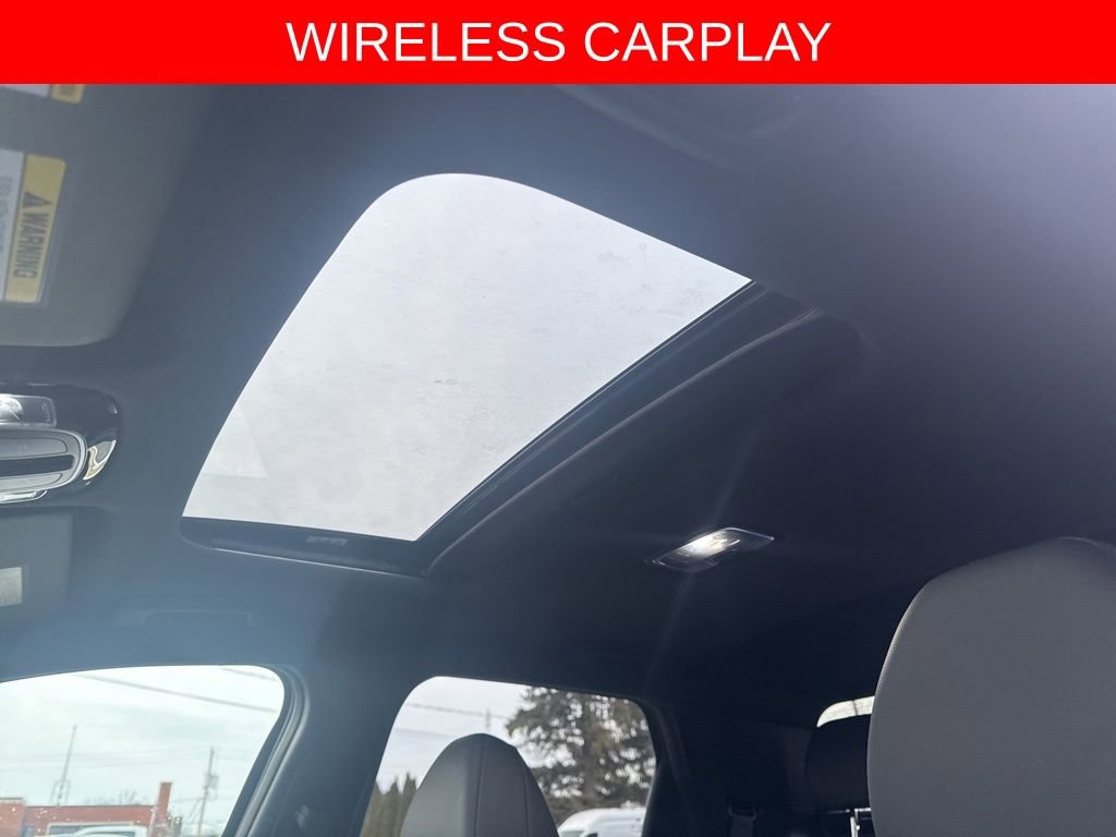 Used 2025 Hyundai Santa Cruz SEL image 2