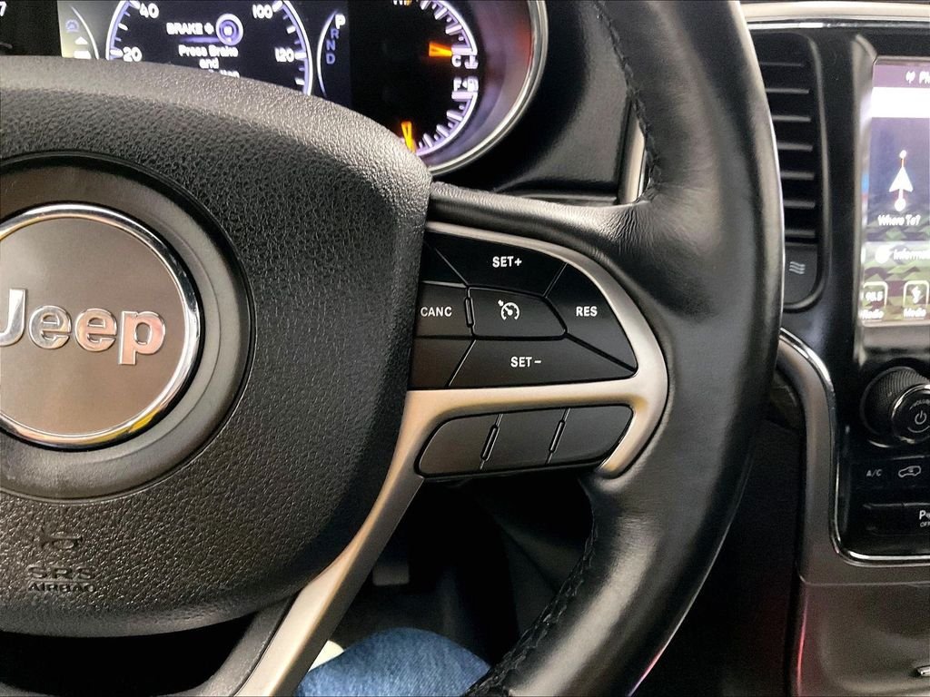 Used 2018 Jeep Grand Cherokee Altitude AWD/4WD image 23