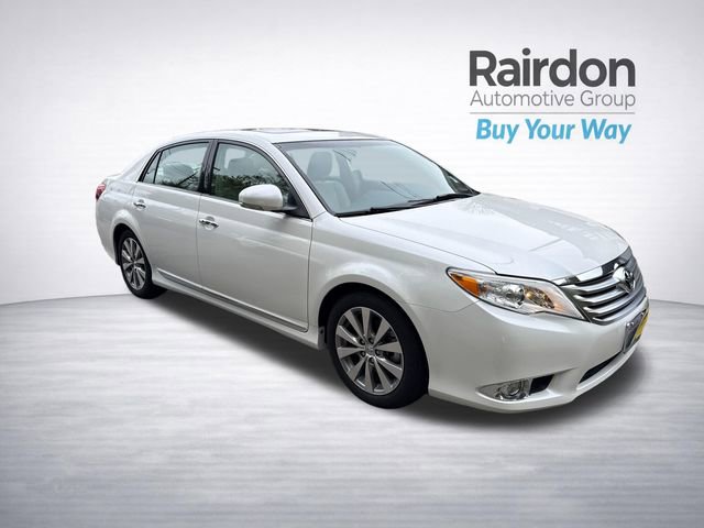Used 2011 Toyota Avalon Limited FWD image 1