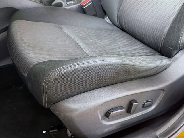 Used 2020 Nissan Rogue SV FWD image 20