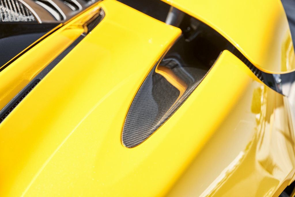 Used 2019 McLaren 720S RWD image 12