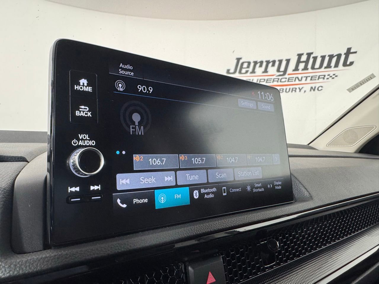 Used 2025 Honda CR-V EX-L image 28