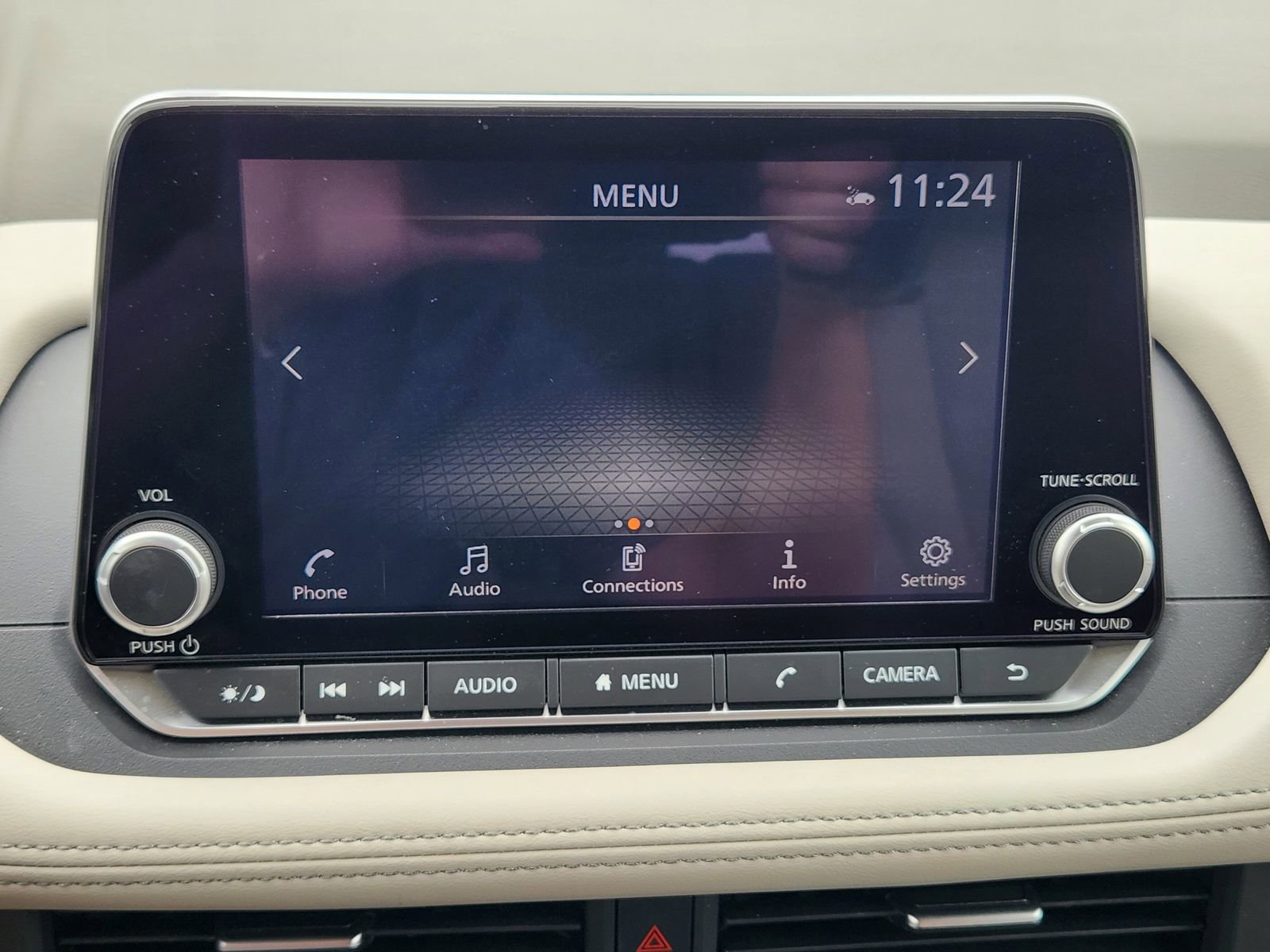 Used 2024 Nissan Rogue SV FWD image 20