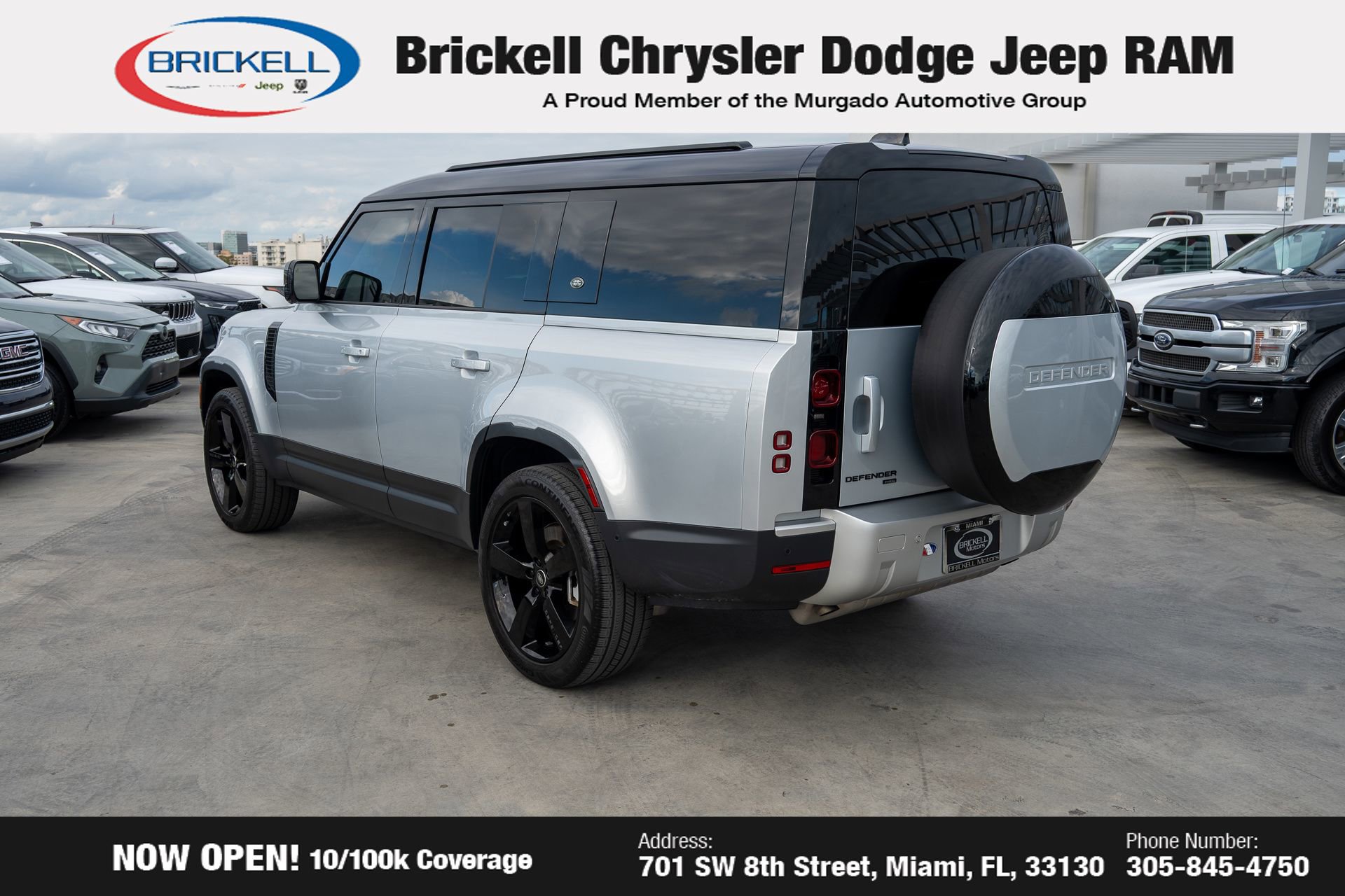 Used 2023 Land Rover Defender 130 SE image 7