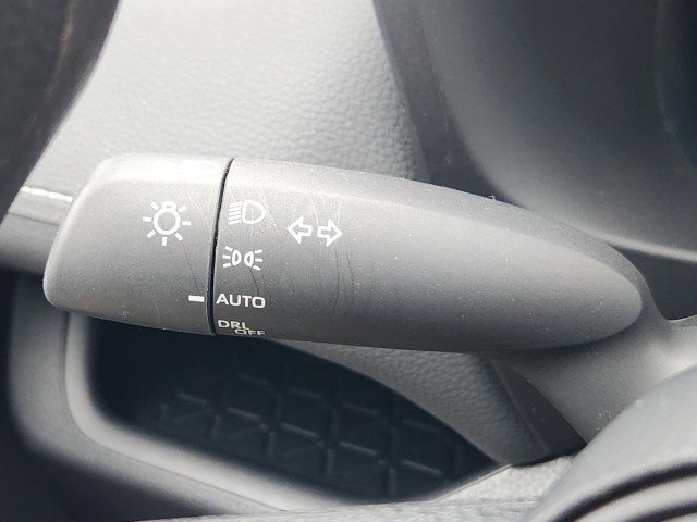 Used 2025 Toyota RAV4 XLE image 36