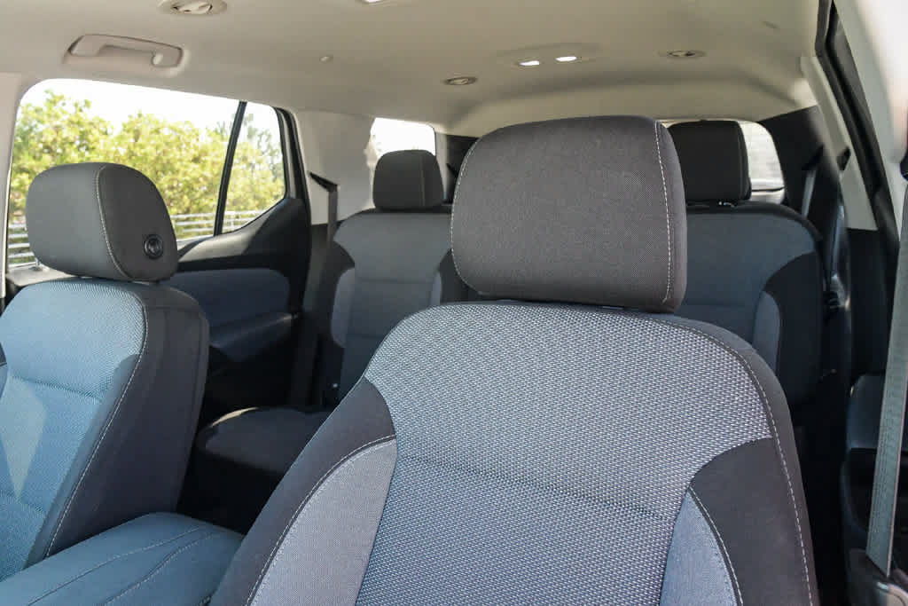 Used 2019 Chevrolet Traverse LT FWD image 20