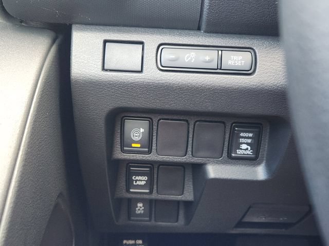 Used 2024 Nissan Frontier S w/ Technology Package RWD image 23