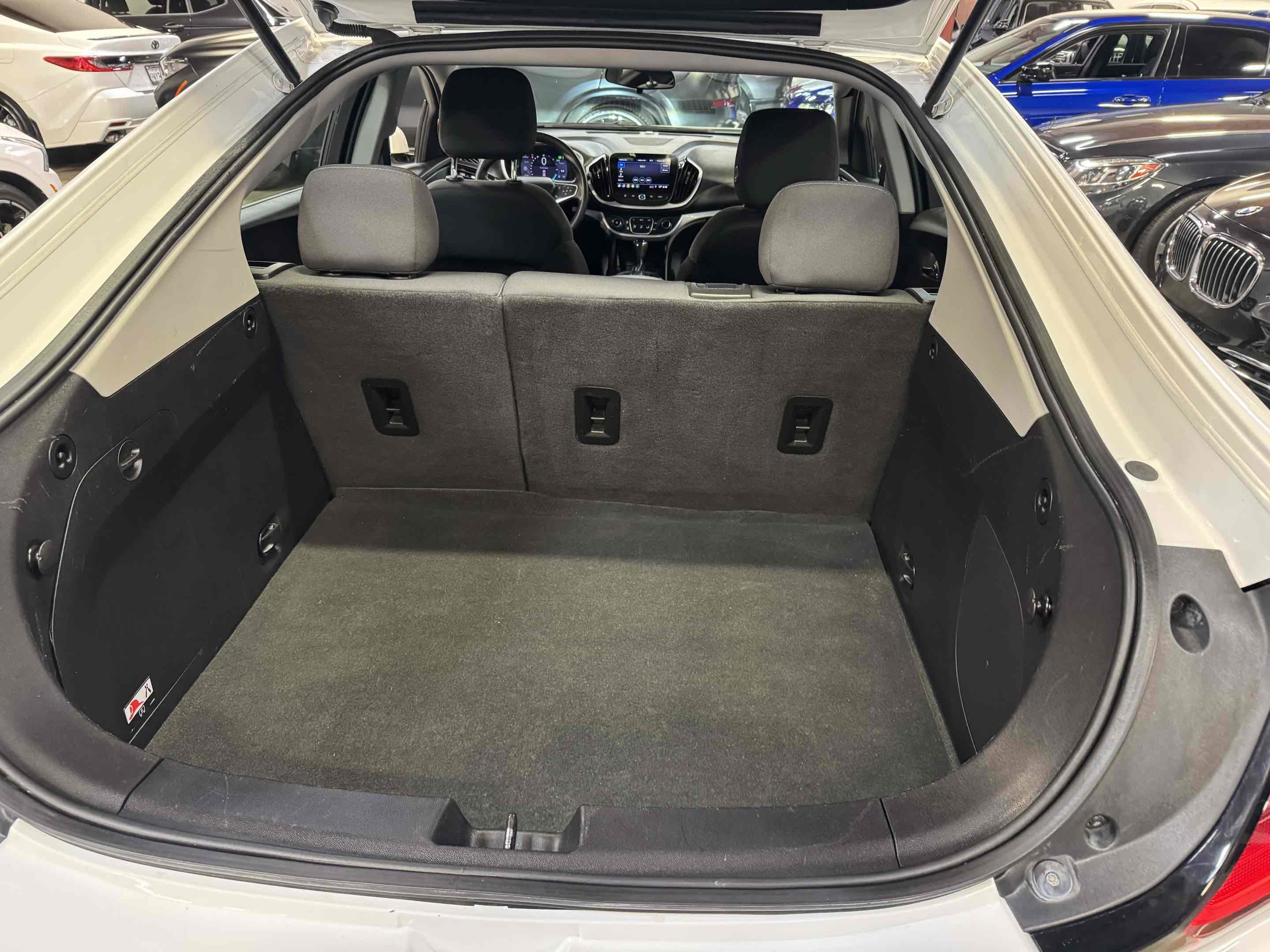 Used 2019 Chevrolet Volt LT FWD image 11