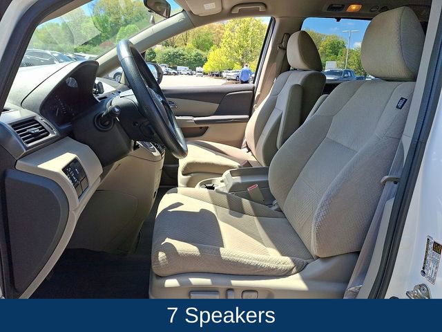 Used 2017 Honda Odyssey SE image 2