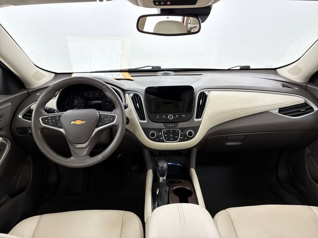 Certified 2022 Chevrolet Malibu LT w/ Leather Package FWD image 20