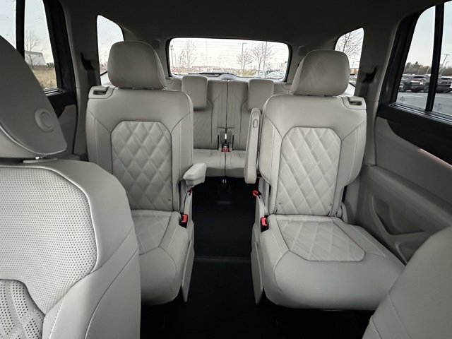 New 2026 Volkswagen Atlas SEL Premium R-Line image 28