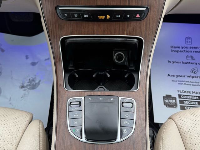 Used 2021 Mercedes-Benz GLC 300 4MATIC image 36