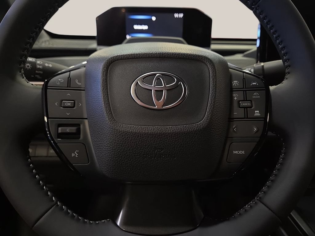 New 2027 Toyota C-HR AWD/4WD image 25