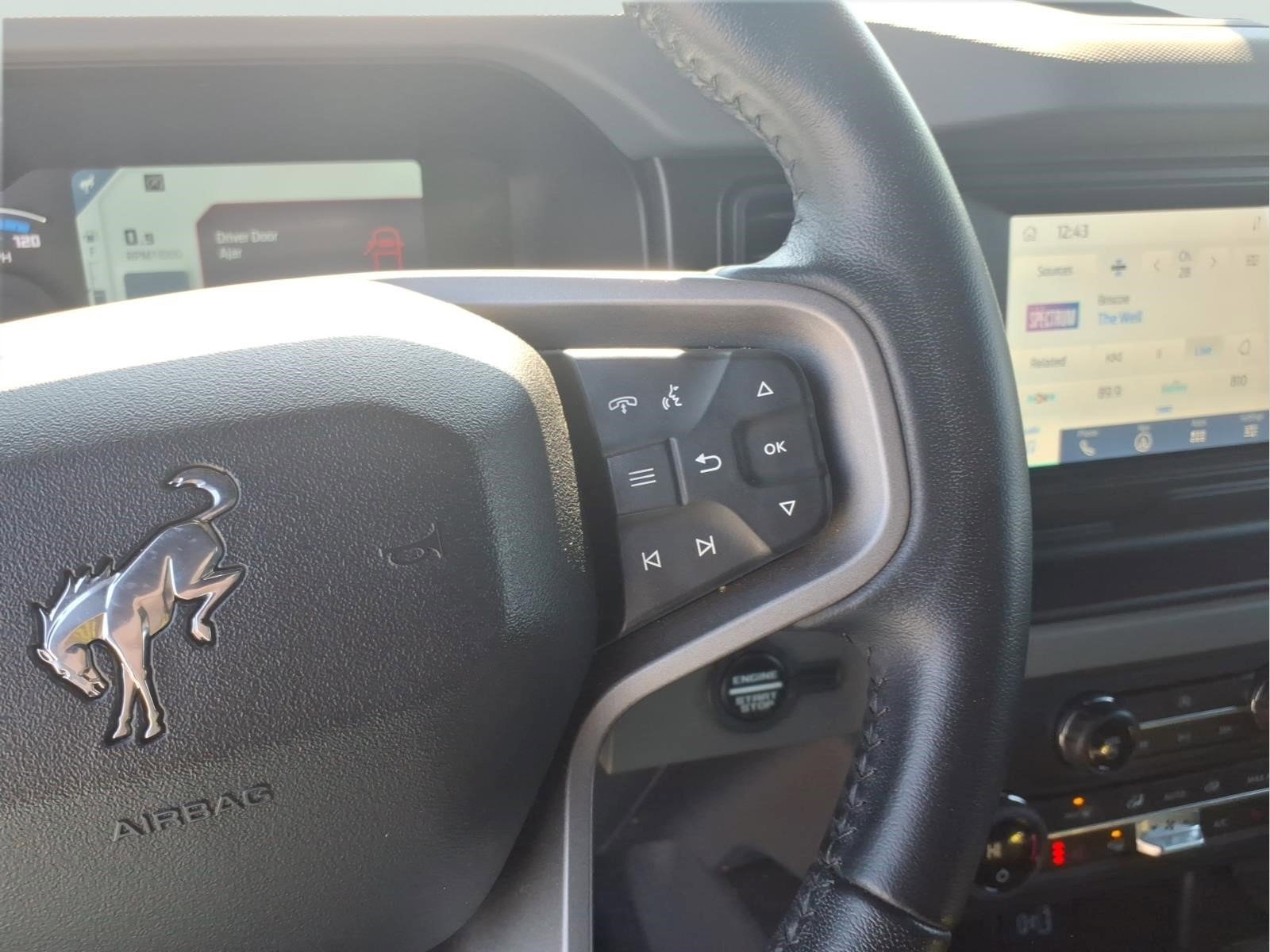 Used 2023 Ford Bronco Big Bend AWD/4WD image 16