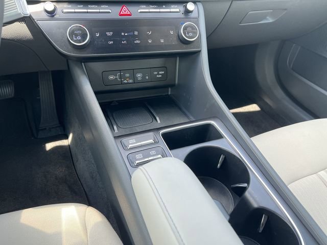 Certified 2025 Hyundai Sonata SEL FWD image 23