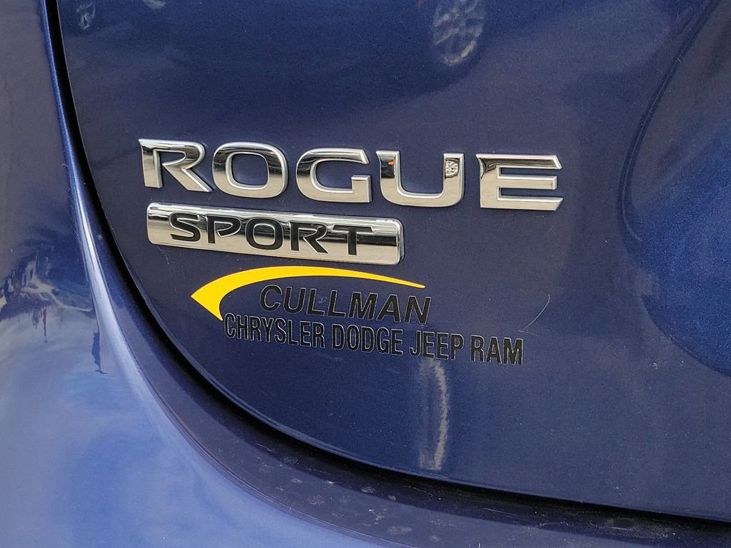 Used 2022 Nissan Rogue Sport S image 39
