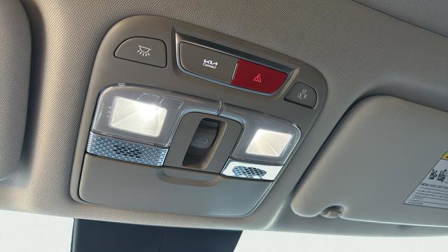 Used 2024 Kia Telluride S w/ S Sunroof Package FWD image 18