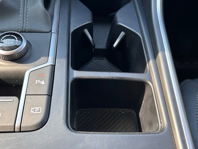 Used 2025 Kia Sorento S image 34