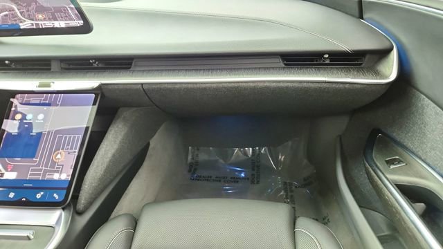 Used 2024 Lucid Air Touring AWD/4WD image 36