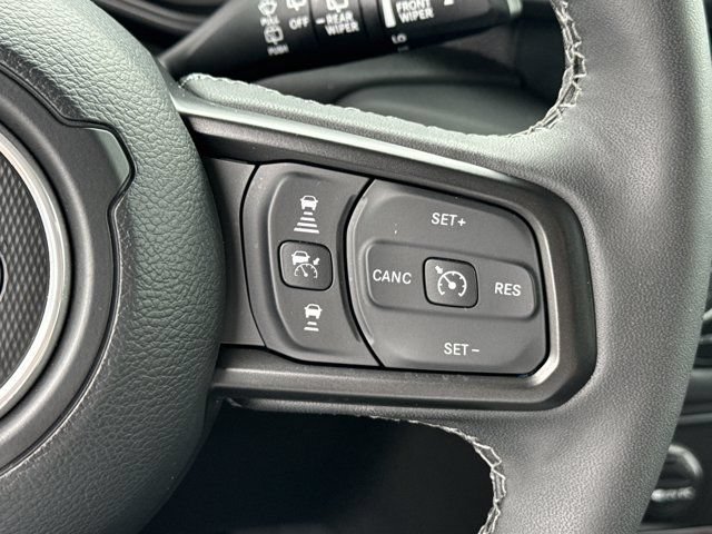 Certified 2025 Jeep Wrangler Unlimited Rubicon 4xe w/ Safety Group AWD/4WD image 29