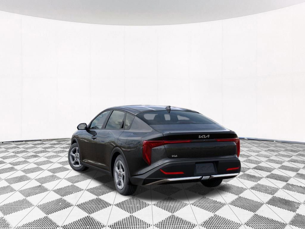 Used 2025 Kia K4 LXS image 5