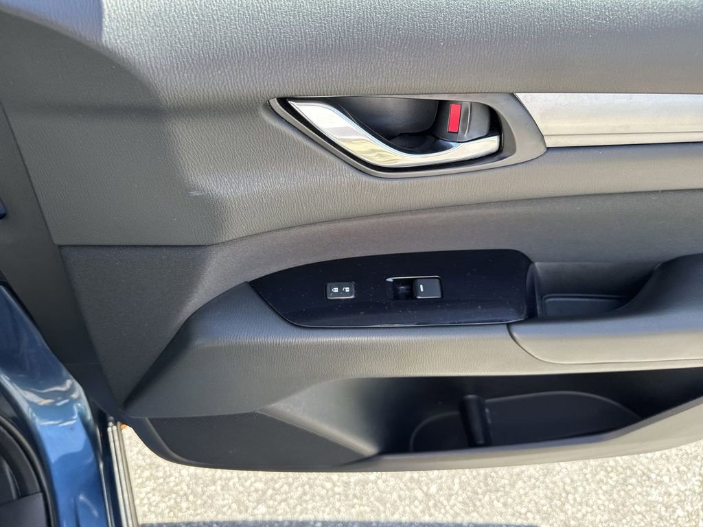 Used 2020 MAZDA CX-5 Sport FWD image 42