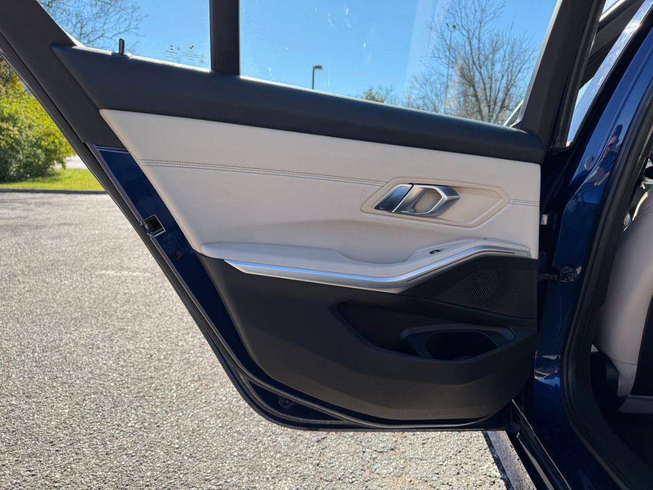 Used 2020 BMW 330i xDrive Sedan AWD/4WD image 21