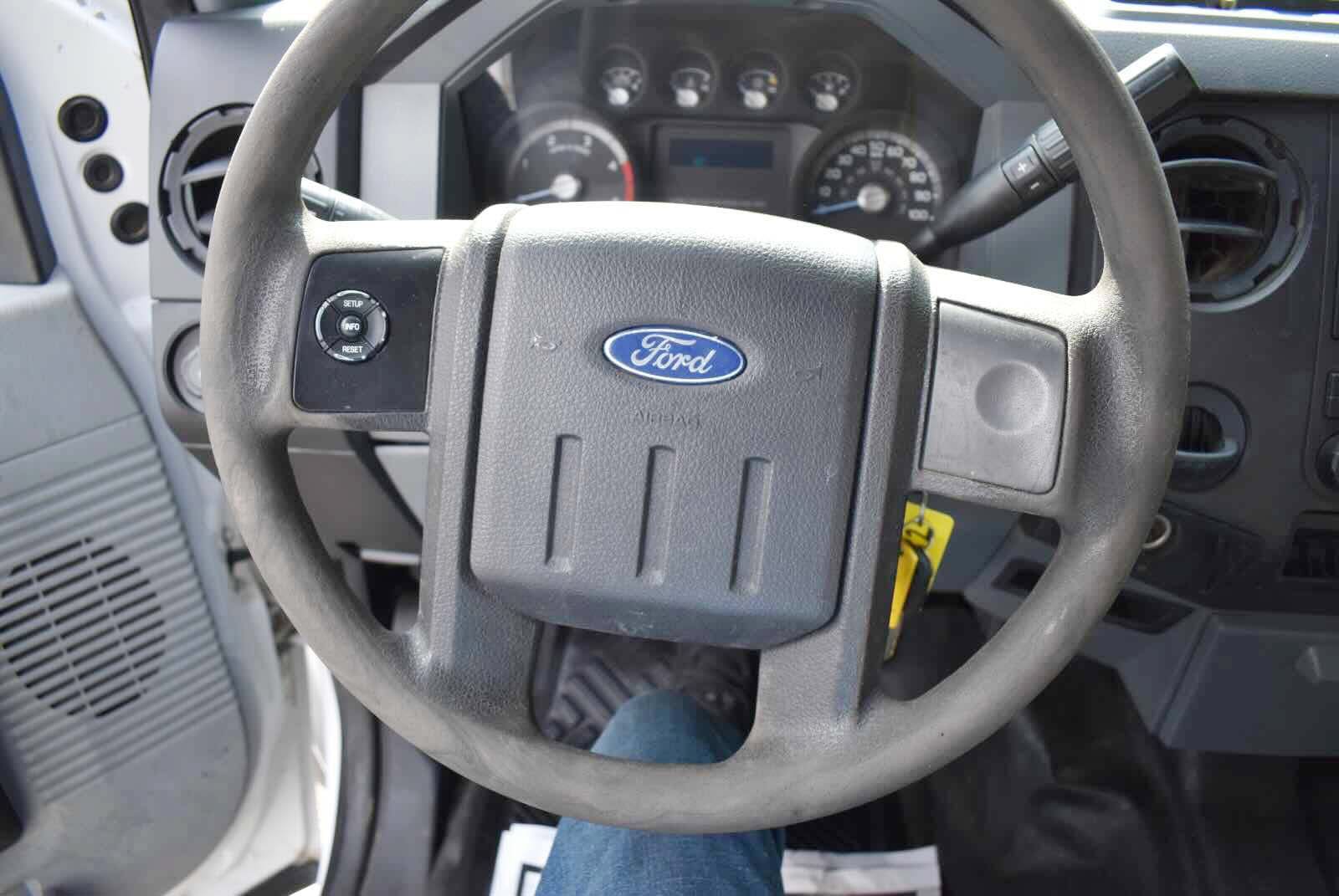 Used 2015 Ford F550 2WD Crew Cab Super Duty w/ Power Equipment Group image 18