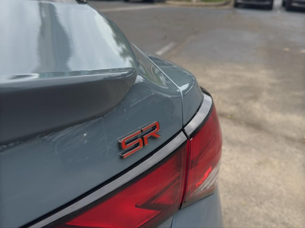 New 2025 Nissan Sentra SR image 15