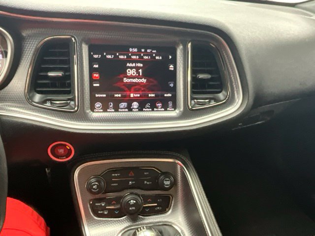 Used 2016 Dodge Challenger SRT Hellcat RWD image 9