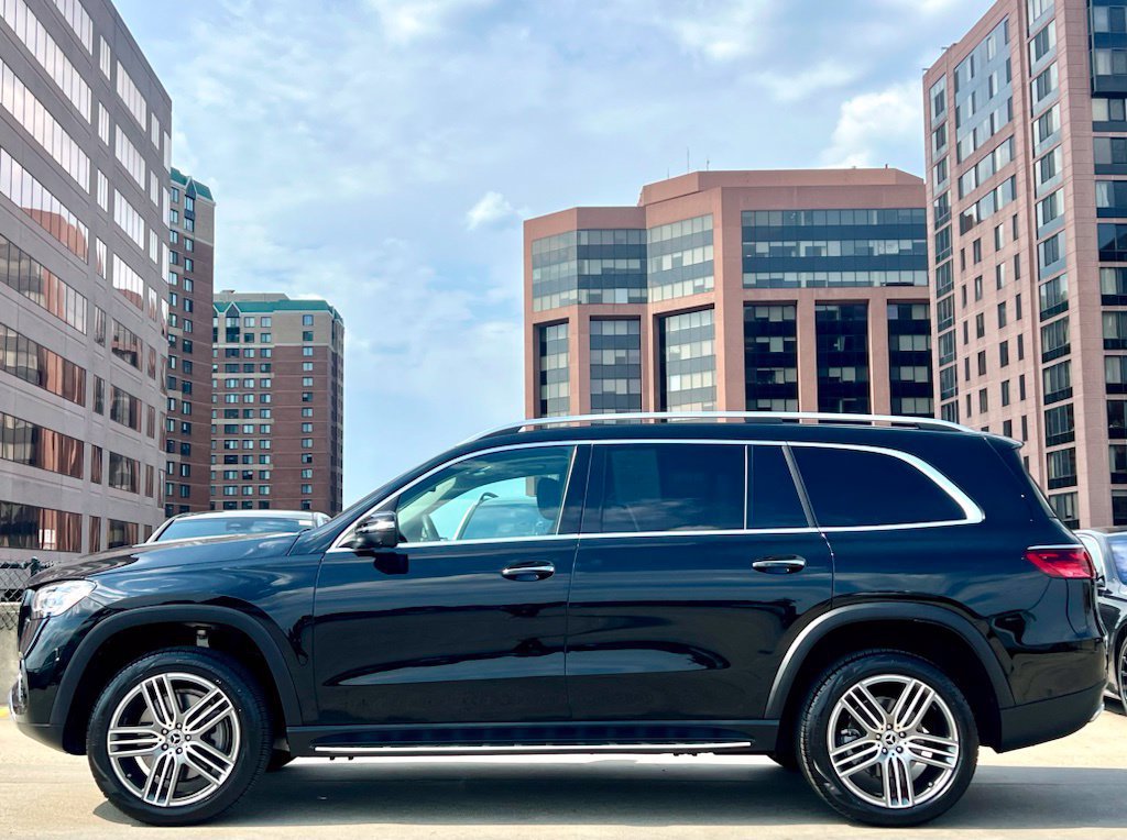 Certified 2026 Mercedes-Benz GLS 450 4MATIC image 10