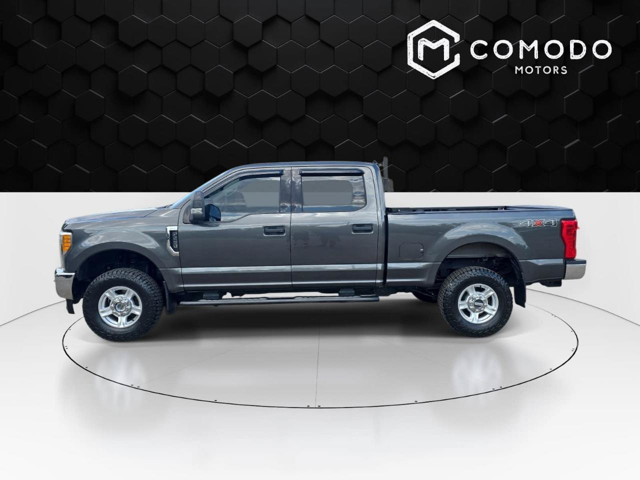 Used 2017 Ford F250 XLT w/ Camper Package AWD/4WD image 6
