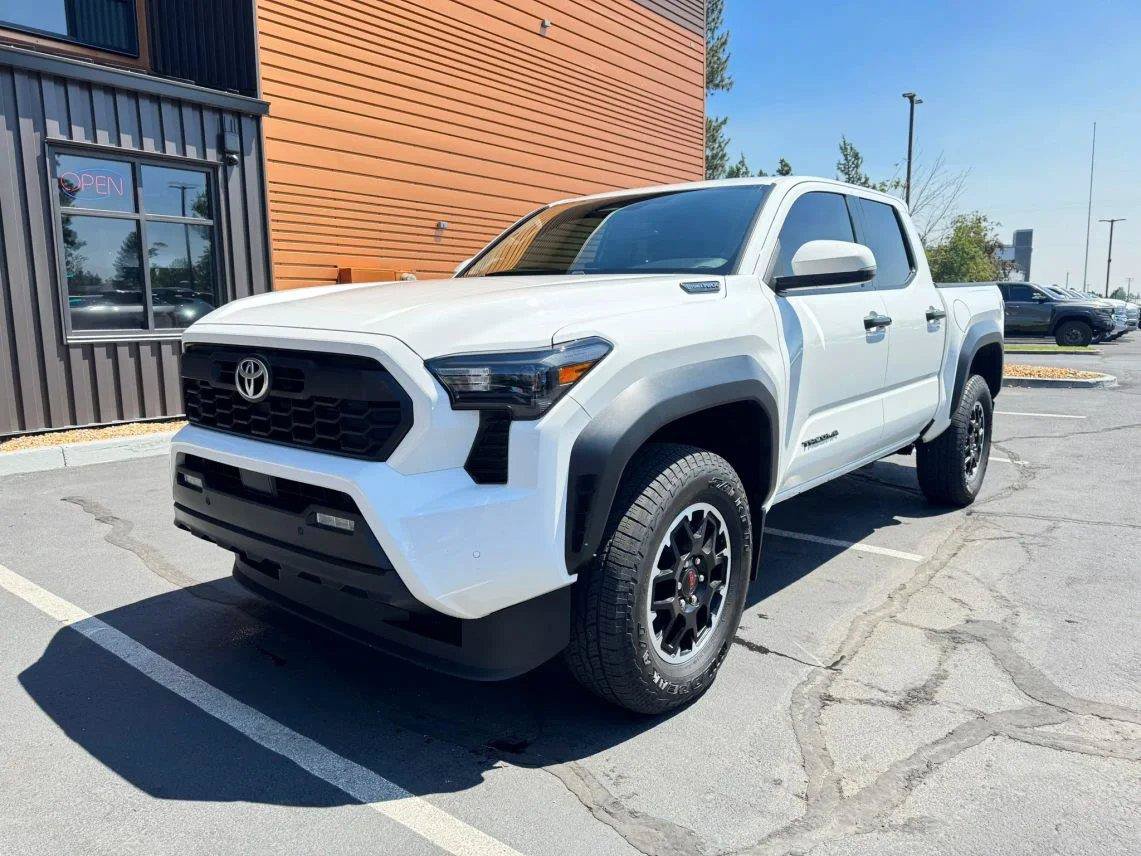 Used 2024 Toyota Tacoma TRD Off-Road w/ TRD Off Road Upgrade Package