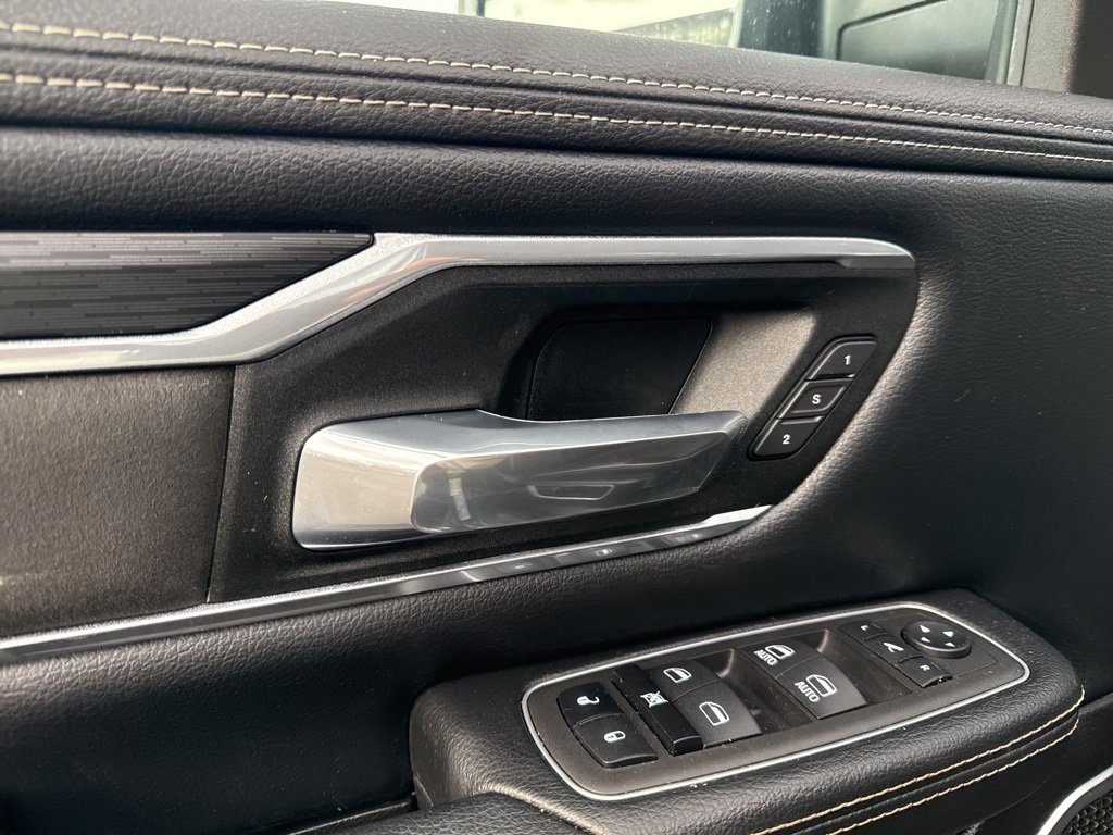 Used 2023 RAM 1500 Laramie image 11