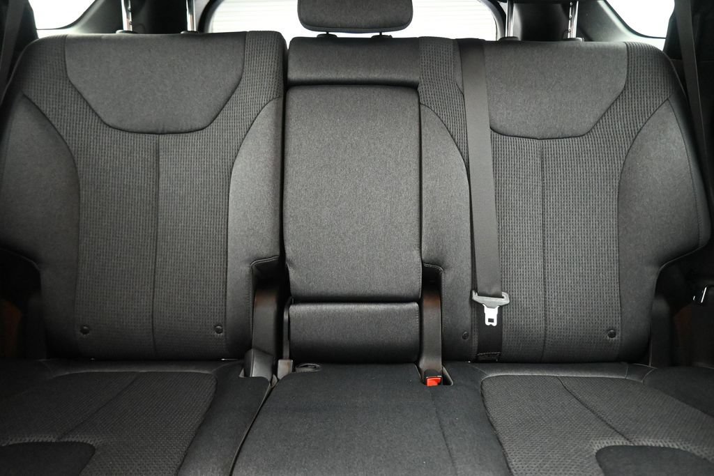 Used 2022 Hyundai Santa Fe XRT w/ Winter Weather Package FWD image 29