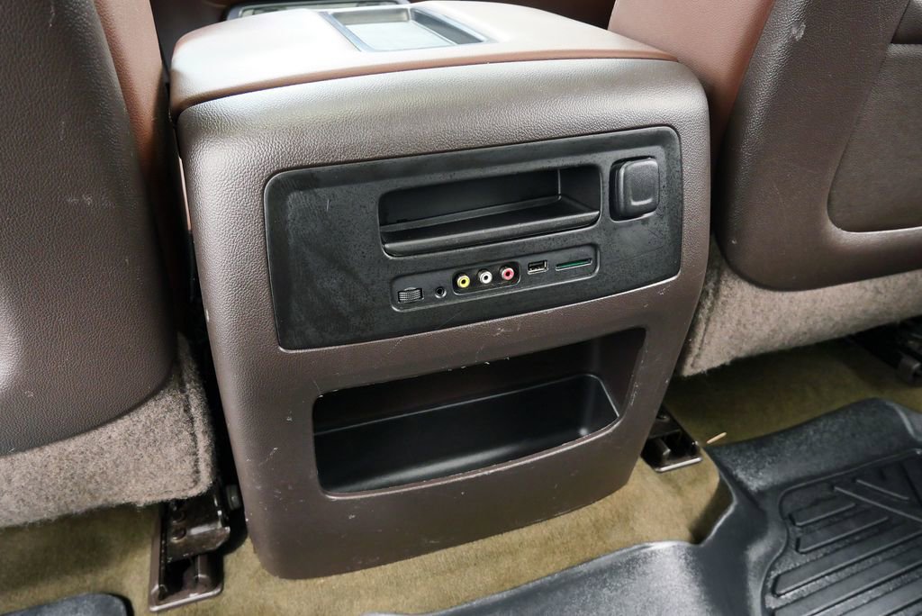 Used 2015 Chevrolet Silverado 3500 High Country w/ Duramax Plus Package image 21