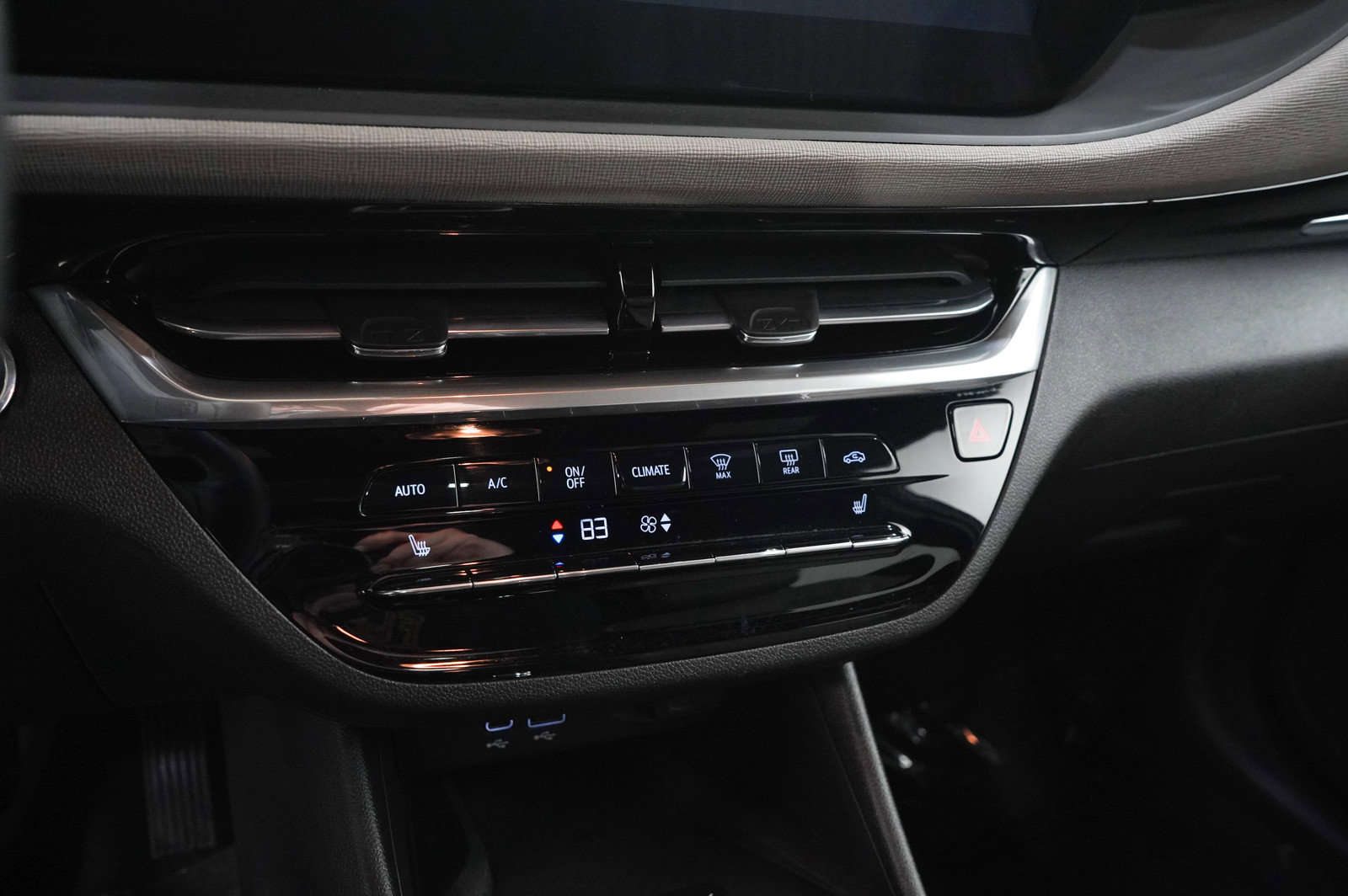 Used 2024 Buick Envista Avenir FWD image 21