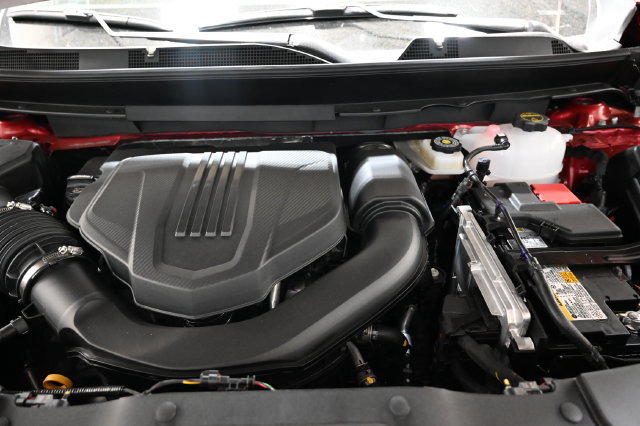 New 2027 Chevrolet Traverse Z71 w/ Enhanced Driving Package AWD/4WD image 32