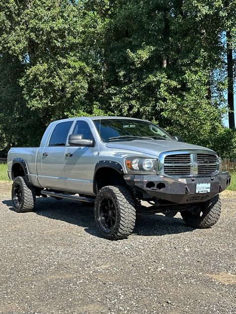 Used 2006 Dodge Ram 2500 Truck SLT AWD/4WD image 2
