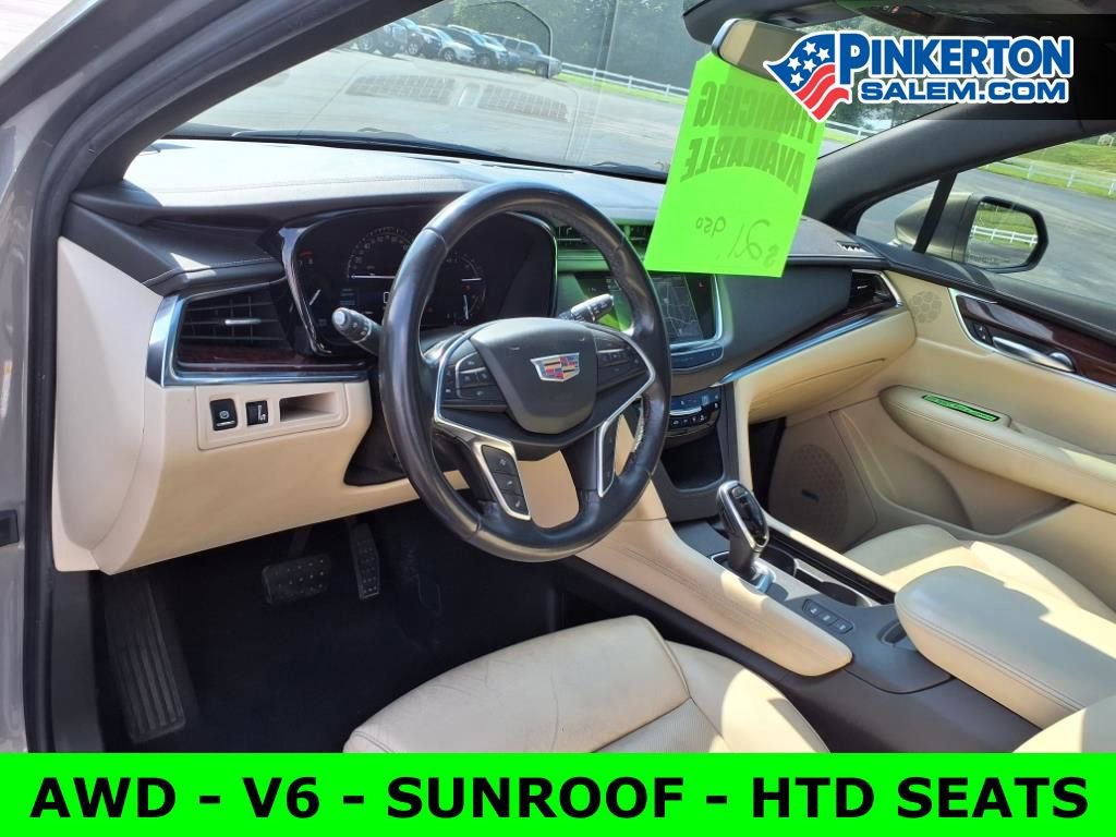 Used 2018 Cadillac XT5 Premium Luxury w/ Driver Assist Package image 15