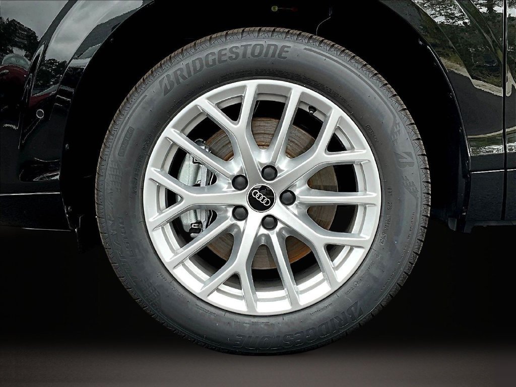 New 2026 Audi Q3 quattro 2.0T AWD/4WD image 13