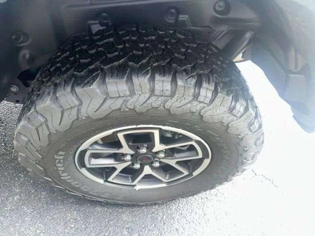 Used 2025 Jeep Wrangler Unlimited Rubicon image 21