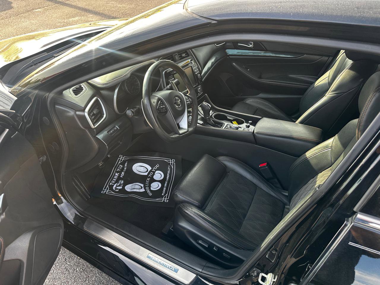 Used 2019 Nissan Maxima SR w/ Premium Package image 9