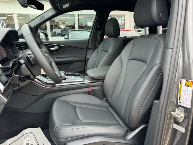 Used 2025 Audi Q7 2.0T Premium Plus w/ Premium Plus Package image 14