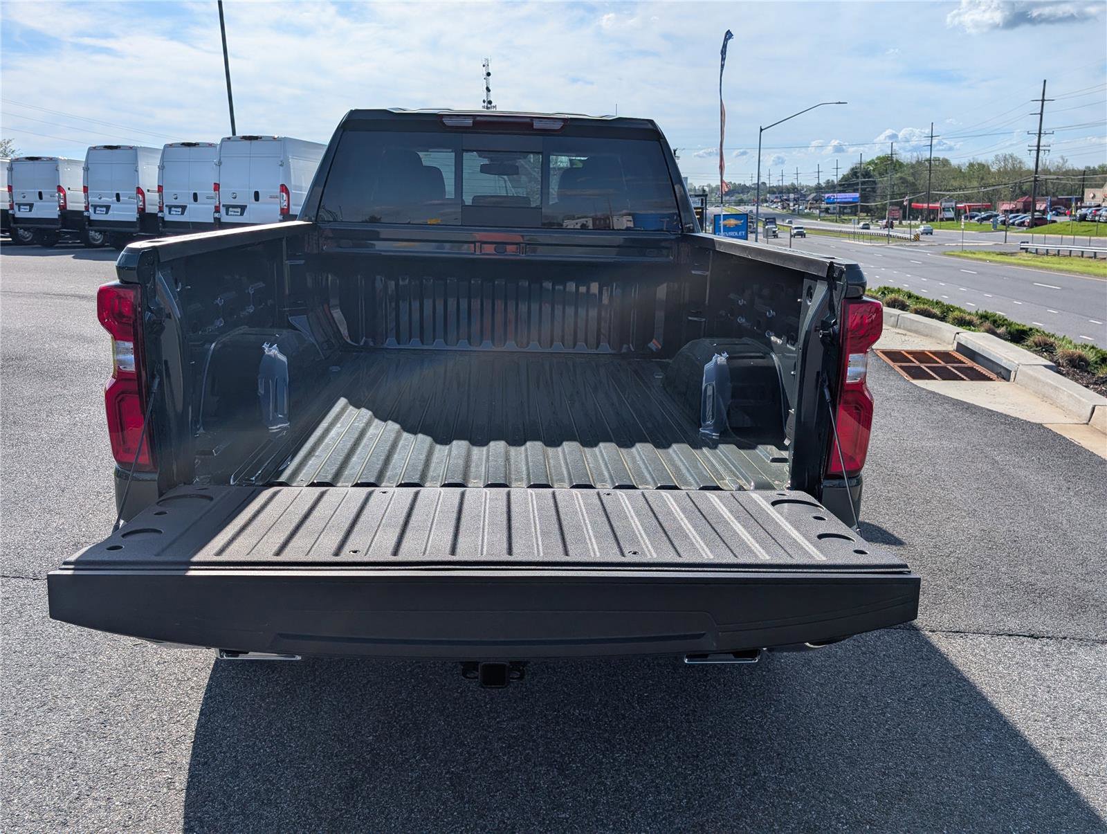 New 2026 Chevrolet Silverado 1500 LTZ w/ LTZ Convenience Package II image 8