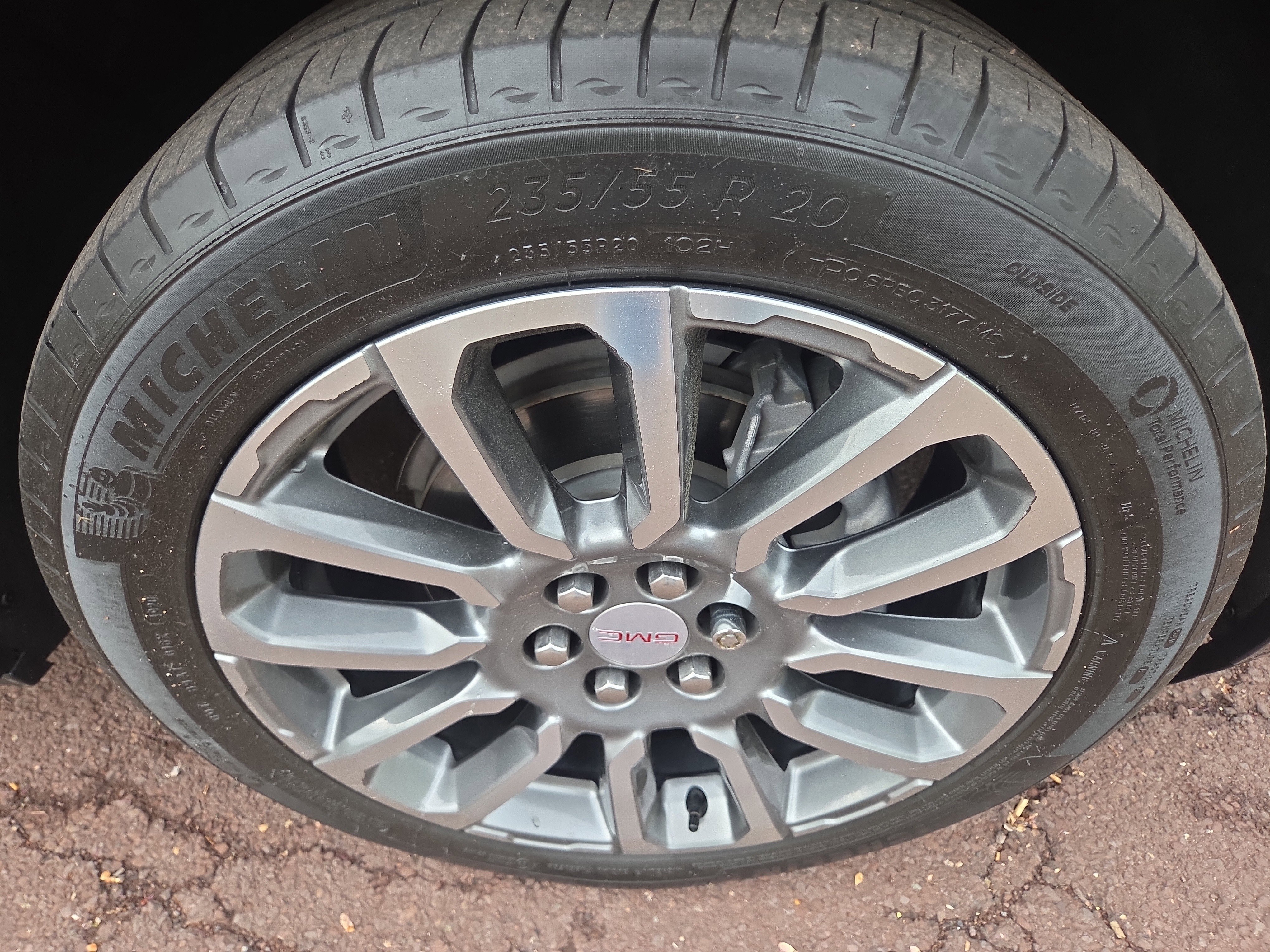 Used 2021 GMC Acadia Denali w/ Denali Ultimate Package AWD/4WD image 9