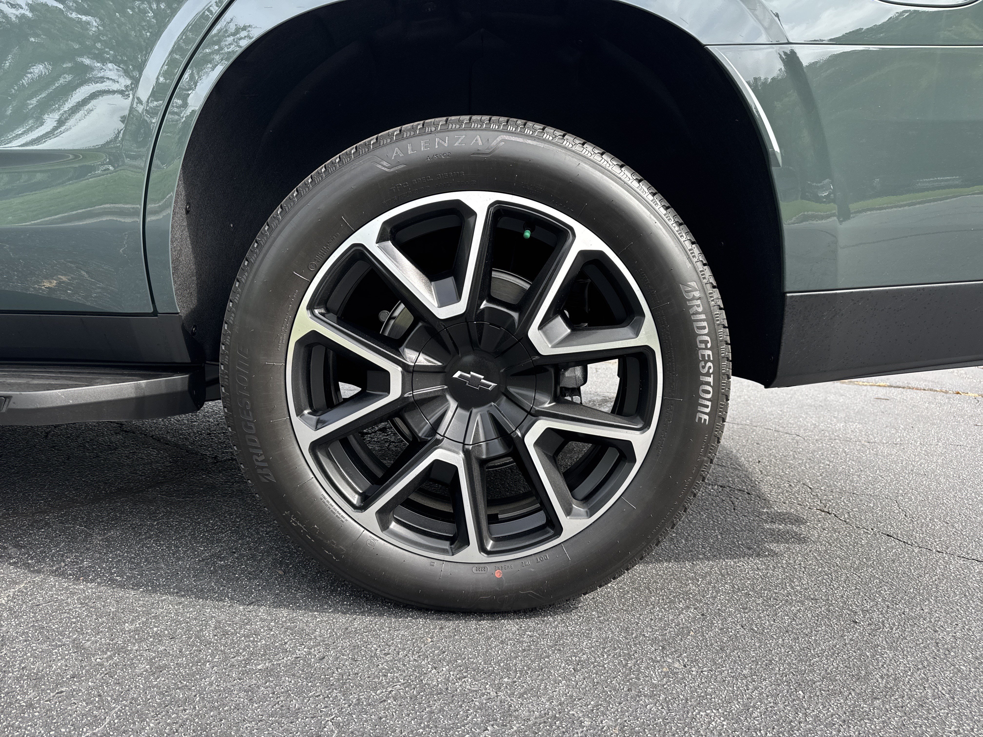New 2026 Chevrolet Tahoe RST w/ Comfort Package AWD/4WD image 21