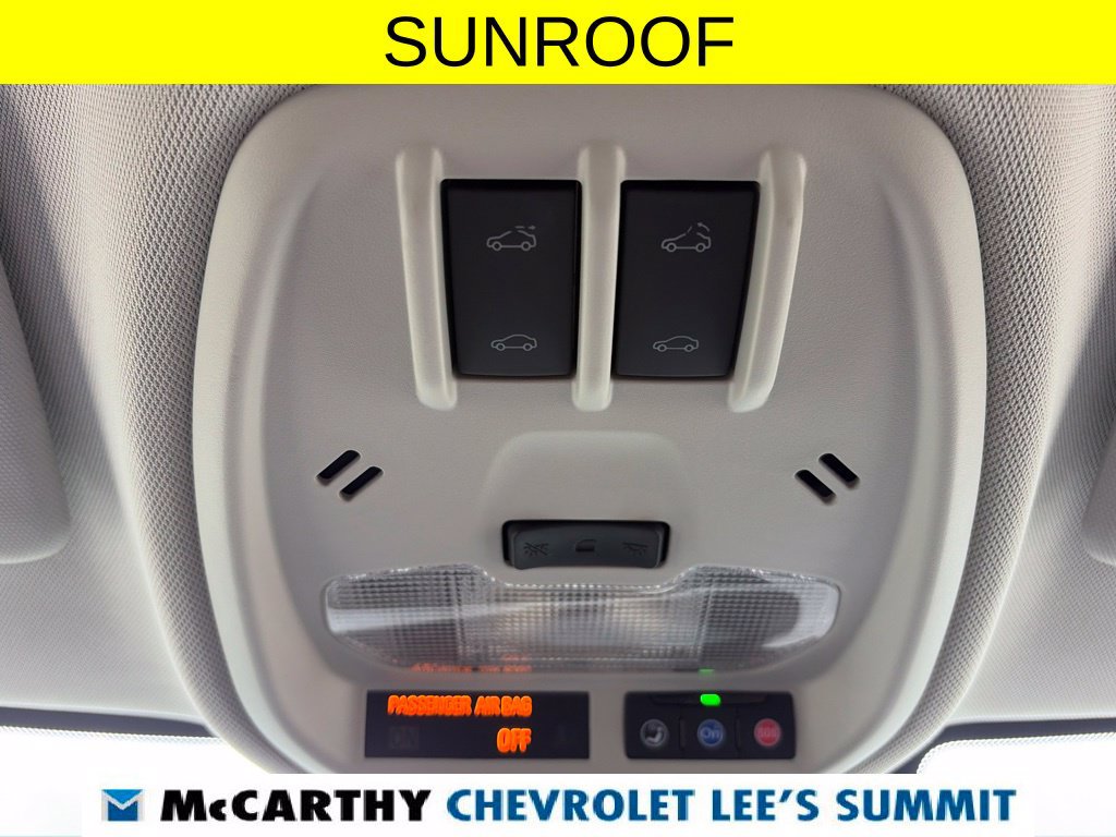 Used 2025 Chevrolet Trax ACTIV w/ Sunroof Package FWD image 23